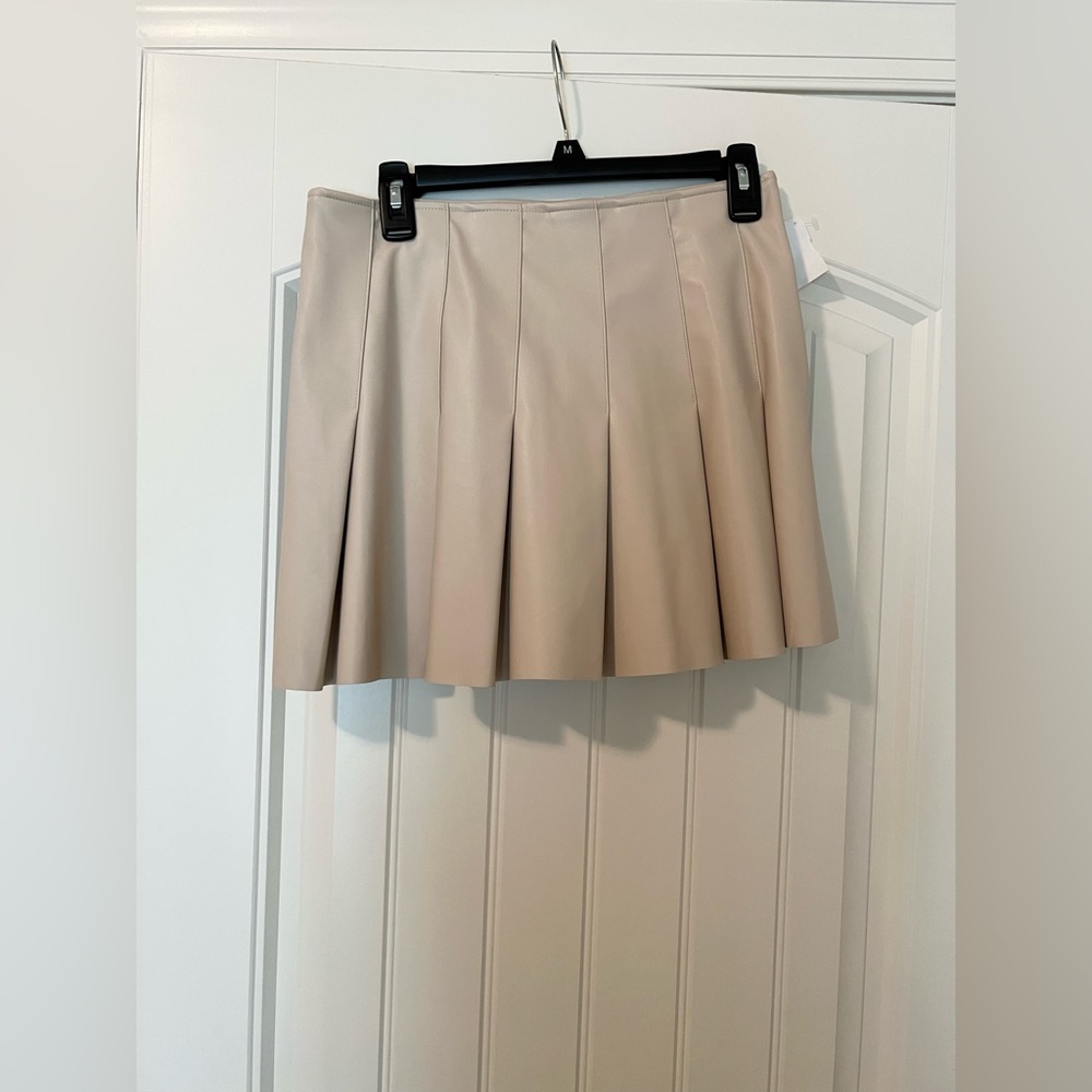 Women’s pleather skirt. Size S.